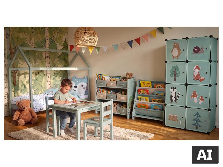 LUPILU® Kinder-Bücherregal in einem gemütlichen Kinderzimmer im Wald-Design. [KI-generiertes Bild]