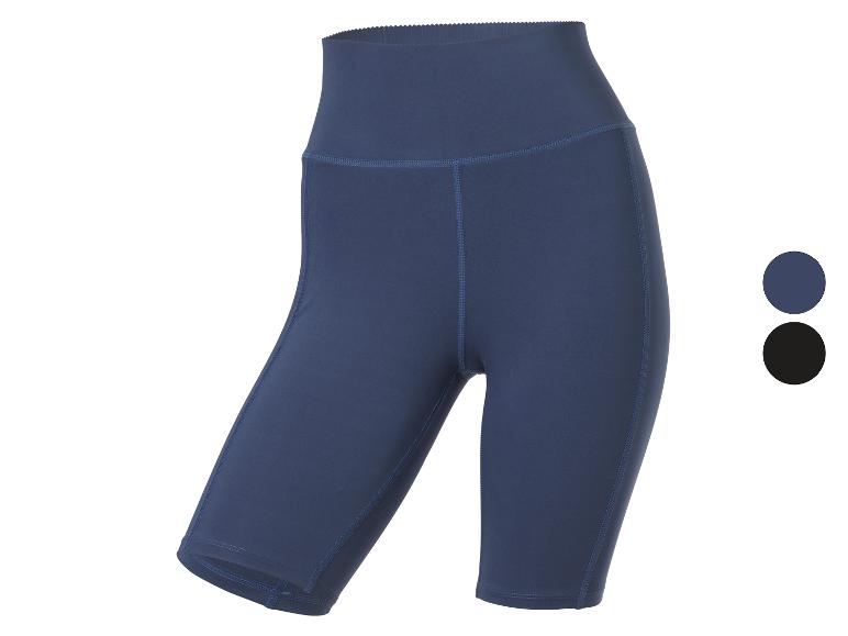 Dunkelblaue High-Waist-Radlerhose mit sichtbaren Nähten, mit blauen und schwarzen Farbmustern.
