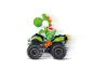 Carrera Mario Kart Spielzeug-Quad mit Yoshi-Spielfigur in schneller Fahrt