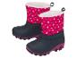 Fuchsiafarbene Kinder-Schneestiefel mit Fuchs- und Tannenbaum-Muster, mit schwarzer Sohle.
