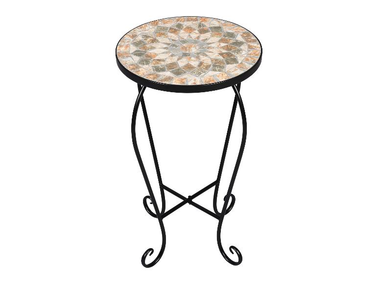 Schwarzer Metall-Pflanzenständer mit runder Mosaik-Tischplatte in Erdtönen.