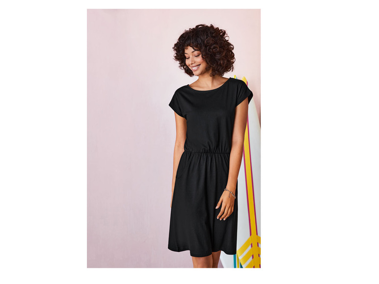 Gehe zu Vollbildansicht: esmara® Damen Kleid, mit weitem Rundhalsausschnitt und überschnittenen Schultern - Bild 3