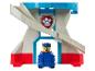 Ein Paw Patrol Spielset mit Turm und Fahrzeug.