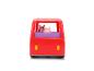 Roter Spielzeugbus mit Schweinefiguren darin, von hinten gesehen.