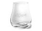 Klares Glas mit geschwungener Form und einem Logo an der Seite.