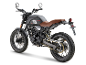 PRIKE PXS 125 Scrambler Motorrad in Grau mit braunem Sitz, seitliche Rückansicht.