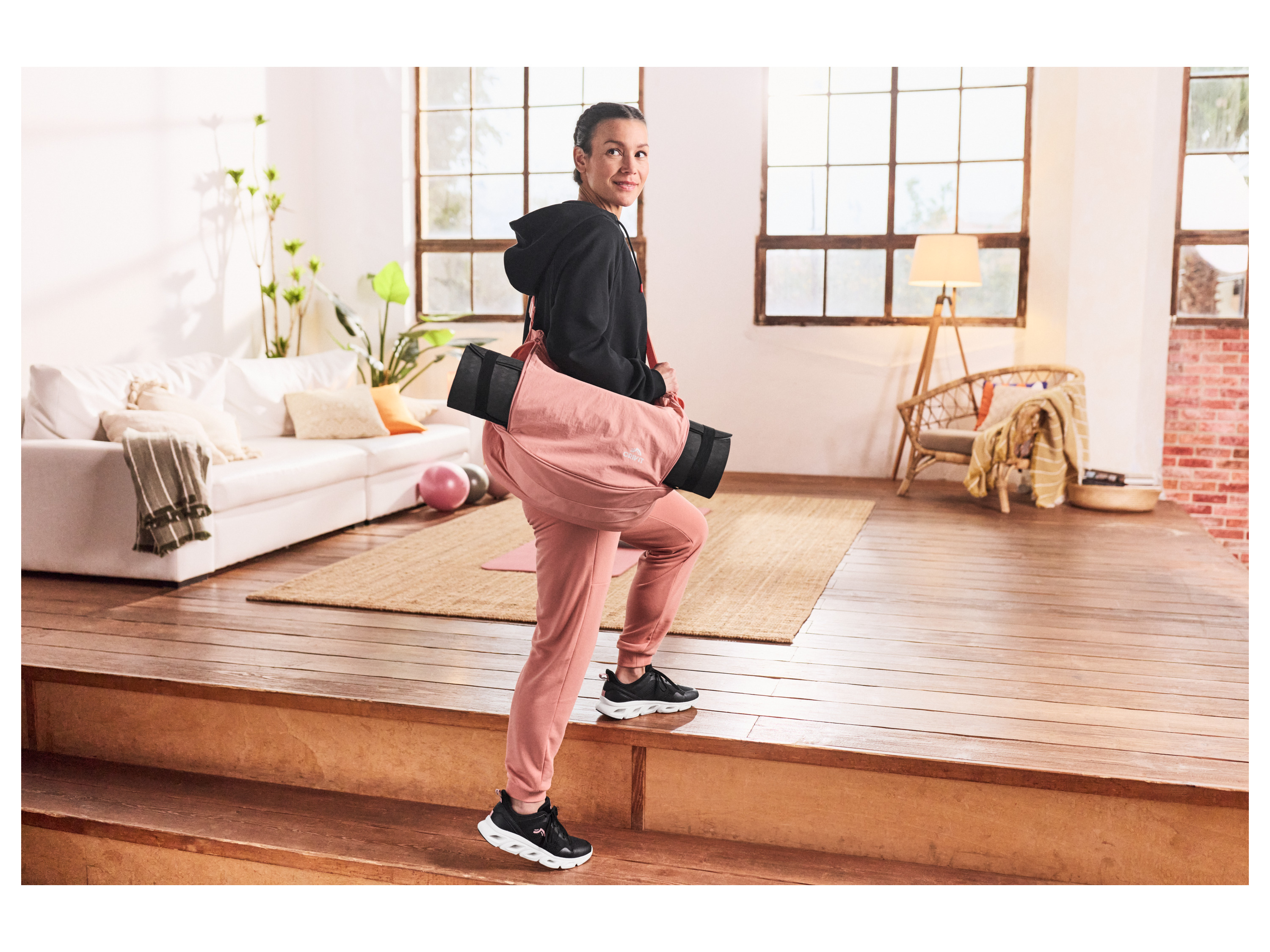 Thumbnail - CRIVIT Damen Sweathose (Koralle, XS(32/34))