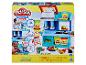 Play-Doh Kitchen Creations Spielset mit Restaurantthema und Backzubehör.