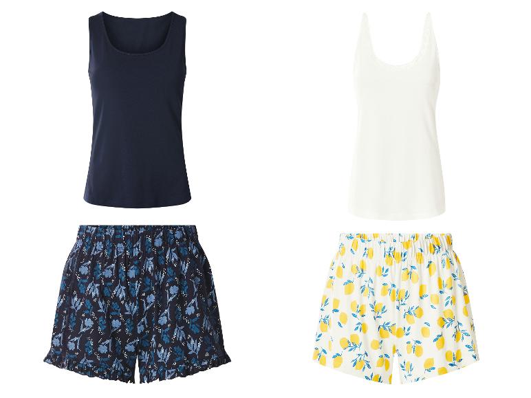 Pyjama-Sets: blaue und weiße Tanktops mit gemusterten Shorts.