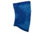 Dunkelblaue Kniebandage mit sportlichem Muster.