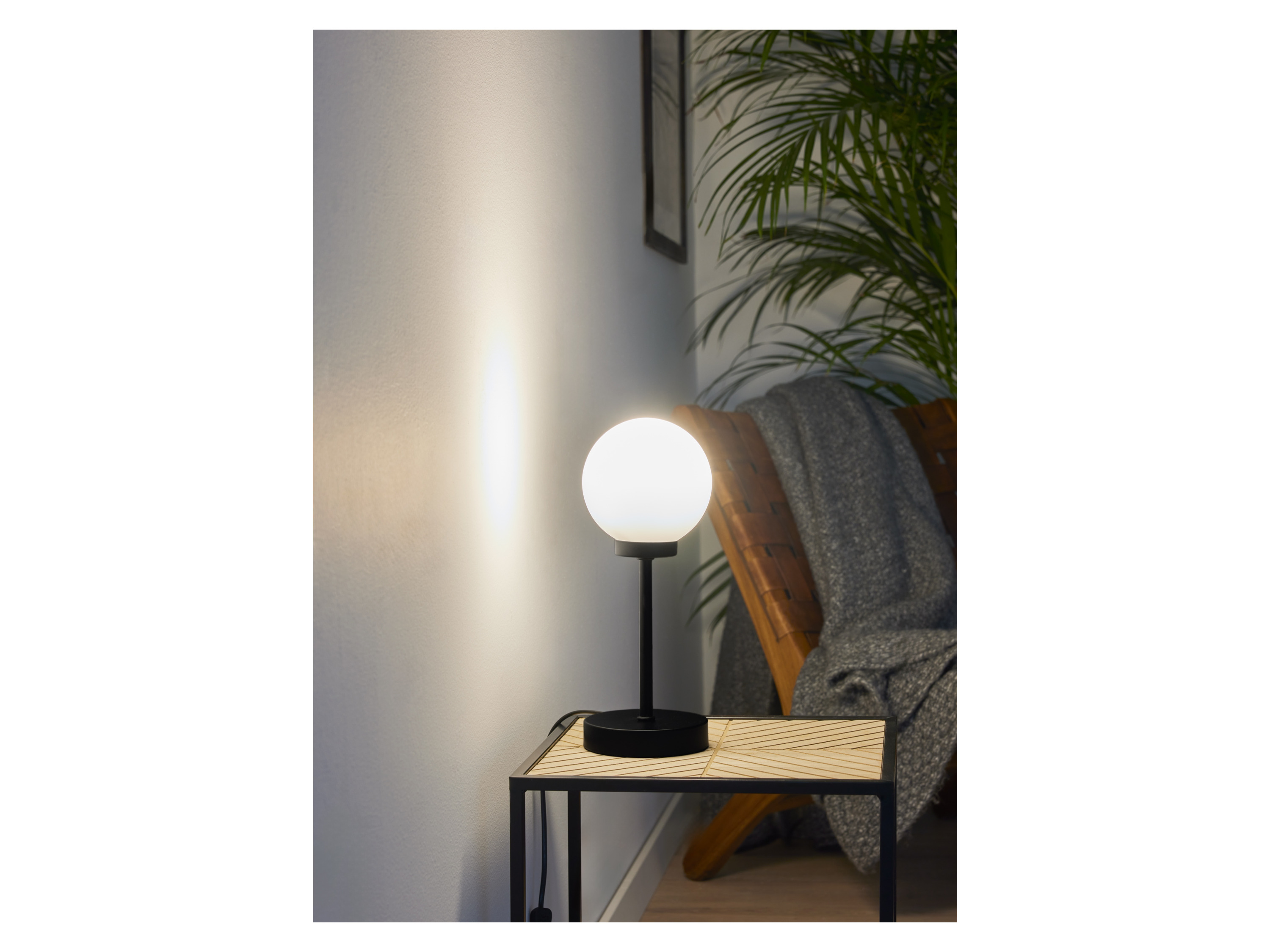 Thumbnail - LIVARNO home Tischleuchte Kugel (Glaskugel schwarz groß)