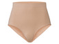 Ein beiger, nahtloser Slip mit hohem Bund.
