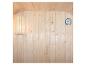 Saunainnenraum aus Holz mit Thermometer, Hygrometer und Sanduhr.