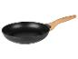 Schwarze Pfanne mit Holzgriff.