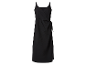 Ein schwarzes Sommerkleid mit Bindegürtel.