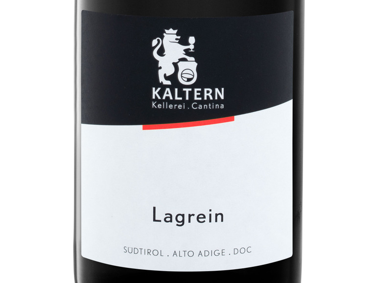Eine Flasche Kaltern Lagrein Wein aus Südtirol.