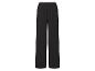 Schwarze weite Hose mit elastischem Bund.