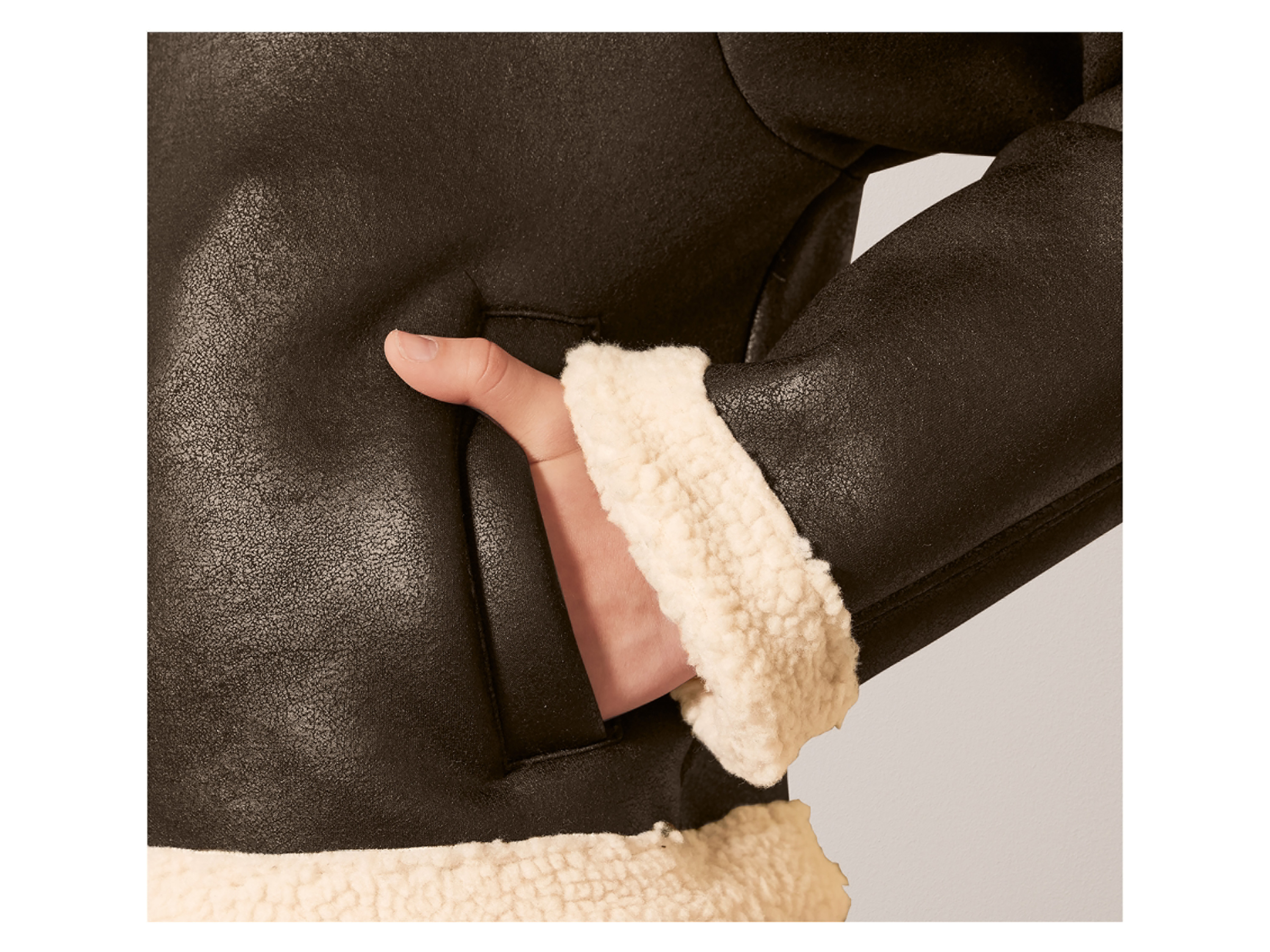 Thumbnail - pepperts!® Kleinkinder Kinder Mädchen Bikerjacke Lammfellimitat (Braun, 134)