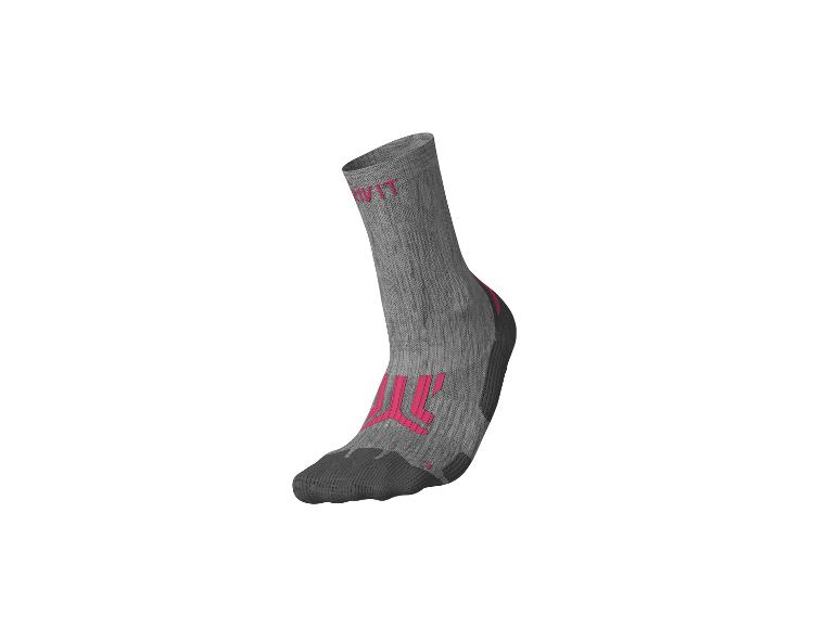 Graue und pinke Sportsocke mit verstärkter Ferse und Zehenbereich