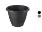 Ein schwarzer Plastiktopf für den Innen- oder Außenbereich.