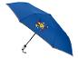 Blauer Regenschirm mit farbenfrohem geometrischem Muster und gelbem Logo.