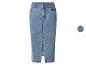 Langer Jeansrock mit Frontschlitz, in zwei Farben erhältlich.