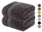 Stapel aus drei dunkelgrauen Handtüchern.