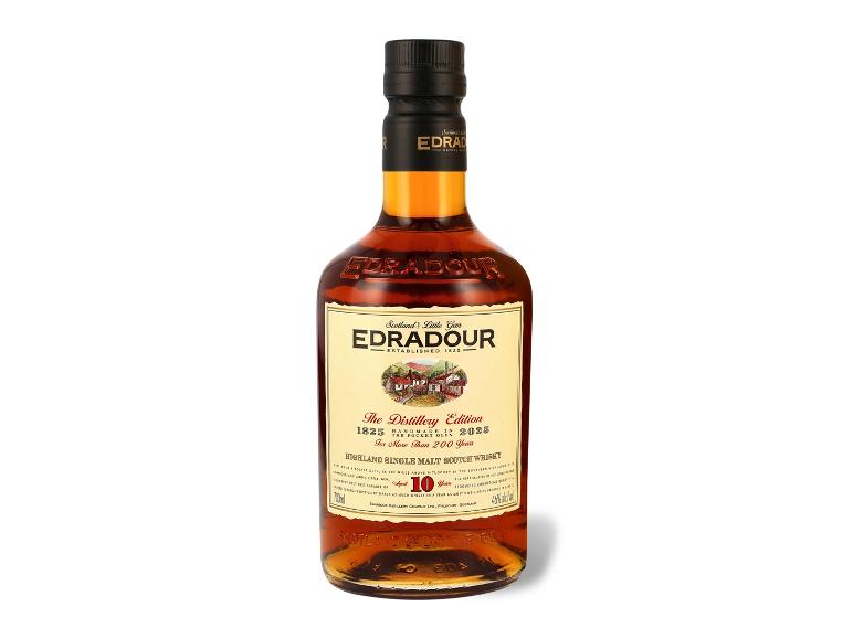 Flasche 10 Jahre alten Highland Single Malt Scotch Whisky mit Destillerie-Etikett.