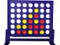 Connect 4 Brettspiel mit gelben und roten Spielsteinen