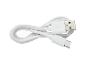 Weißes USB-A auf USB-C Ladekabel, auf weißem Hintergrund aufgerollt.