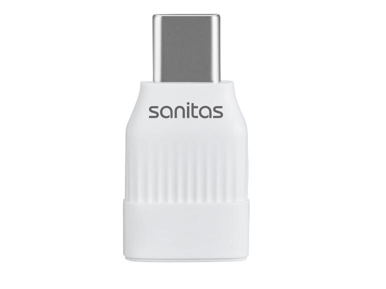 Weißer USB-C Adapter mit dem Schriftzug 'sanitas'.