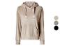 Beiger Velours-Hoodie mit Satin-Kordelzug und Vordertasche, mit Farboptionen.