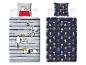 Zwei Peanuts Bettwäsche-Sets: eins grau-blau gestreift, eins dunkelblau mit Figuren.