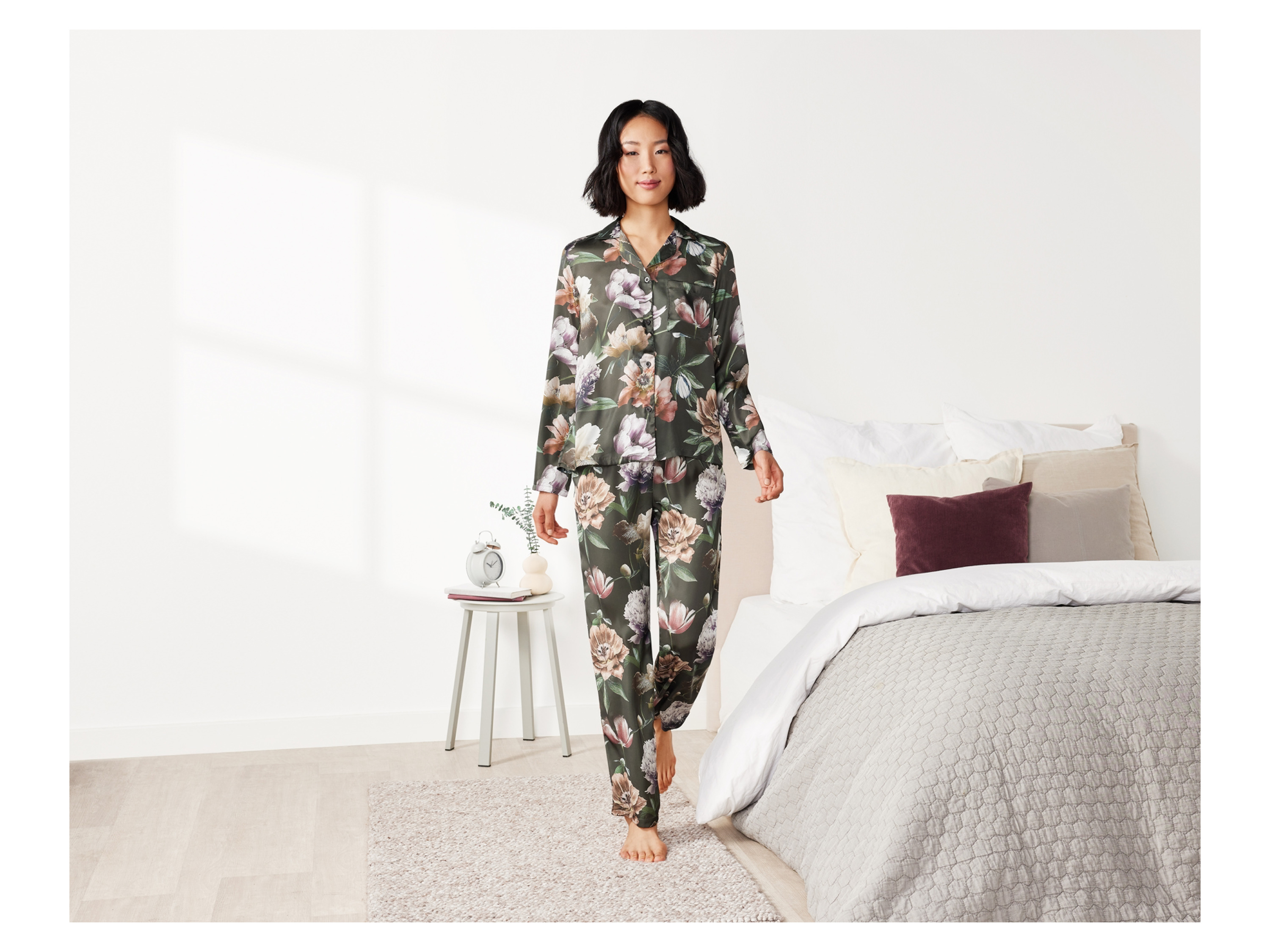 Thumbnail - esmara® Damen Pyjama Satin (Blumen, XS (32/34))