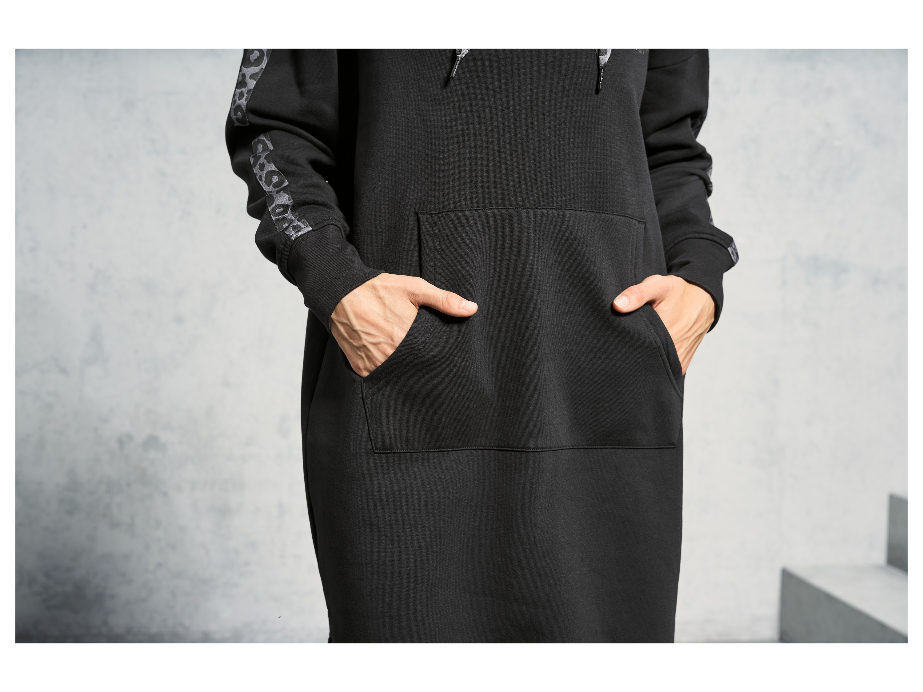 Thumbnail - Crivit by Jette Sport Damen Sweatkleid/-jacke (Schwarz, L (44/46))