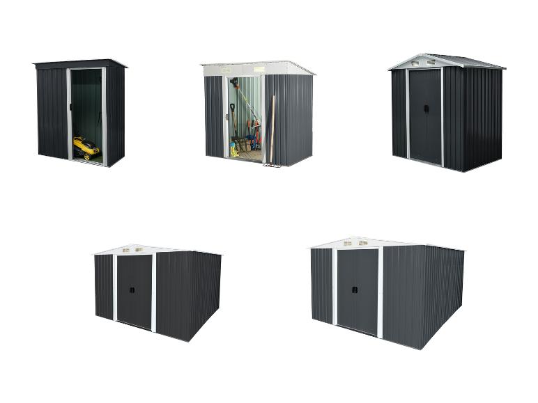 Fünf dunkelgraue Metall-Gartenschuppen, einige offen mit Werkzeugen und einem Rasenmäher darin.