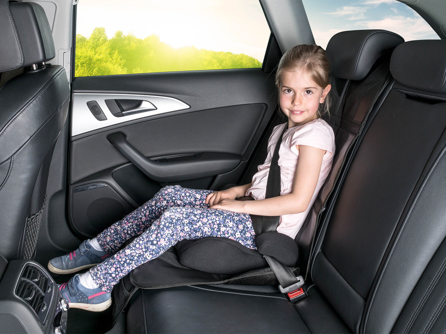 ZR7714 Black XL Premium George Verkauf WALSER Kindersitzunterlage Friday | Deals Mesjeuxipad