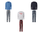 Drei Herren-Pyjama-Sets mit Langarmshirts und karierten Hosen.