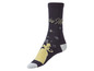 Schwarze Socken mit einem goldenen Prinzessinnen-Motiv und dem Schriftzug 'Holiday Magic'.