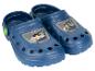 Blaue Kinderclogs mit Videospielmotiven