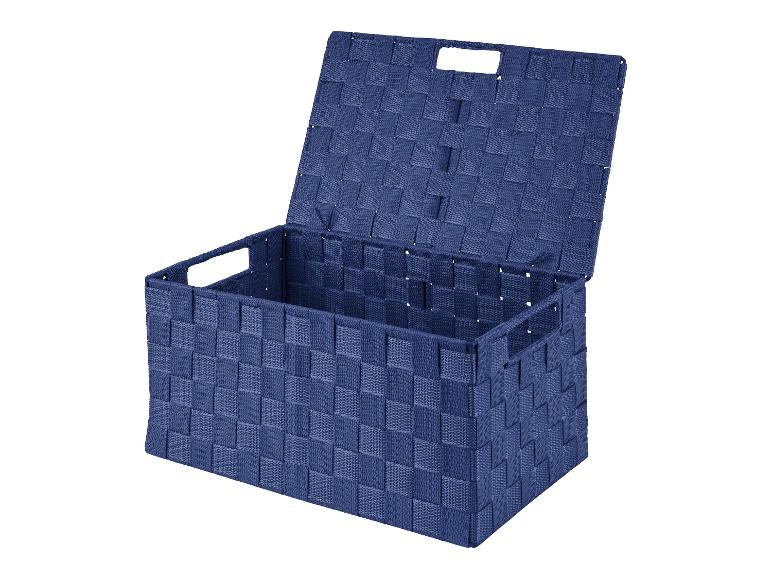 Dunkelblaue geflochtene Aufbewahrungsbox mit Deckel.
