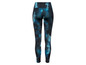 Schwarze Leggings mit blauem Aquarell-Muster.