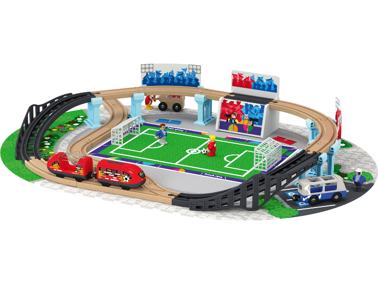 Spielzeugeisenbahn-Set mit Fußballstadion, Zug und Figuren.