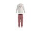 Weißer Kinderpyjama mit Herzaufdruck und rosa Jogginghose.