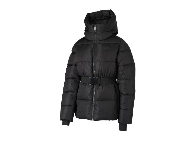 Schwarze Steppjacke mit Kapuze und Gürtel an der Taille