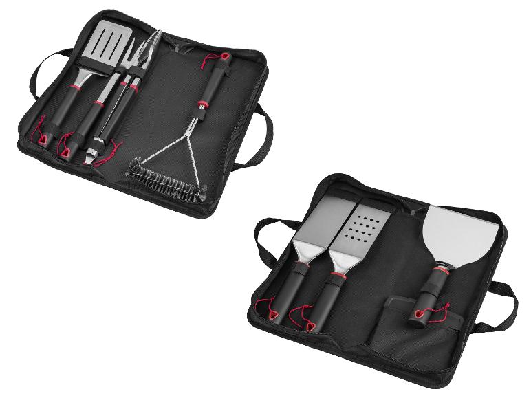 Grillbesteck-Set mit Spateln, Zange, Gabel und Bürste in einer schwarzen Tragetasche.