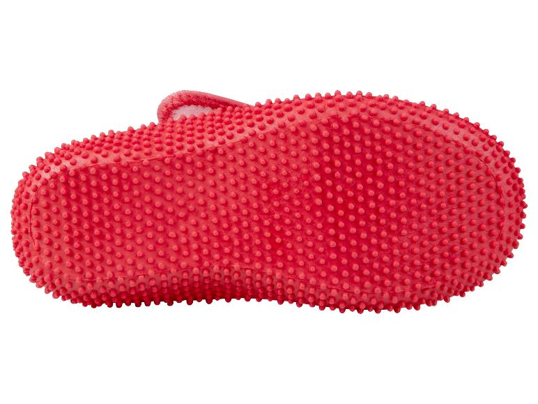 Roter Massageschuh mit strukturierter Sohle