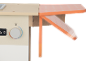 Spielküche aus Holz mit klappbarer Arbeitsplatte und Ofenknopf.