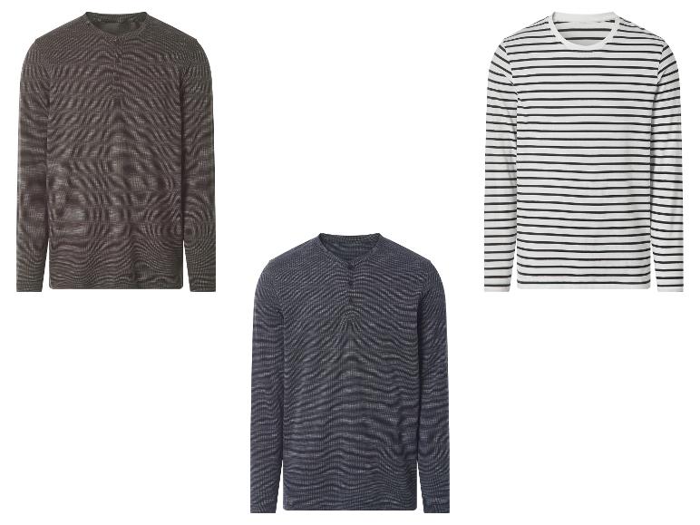 Zwei langärmelige Henley-Shirts für Herren in Dunkelgrau und Blau, sowie ein weiß-schwarz gestreiftes Langarmshirt.