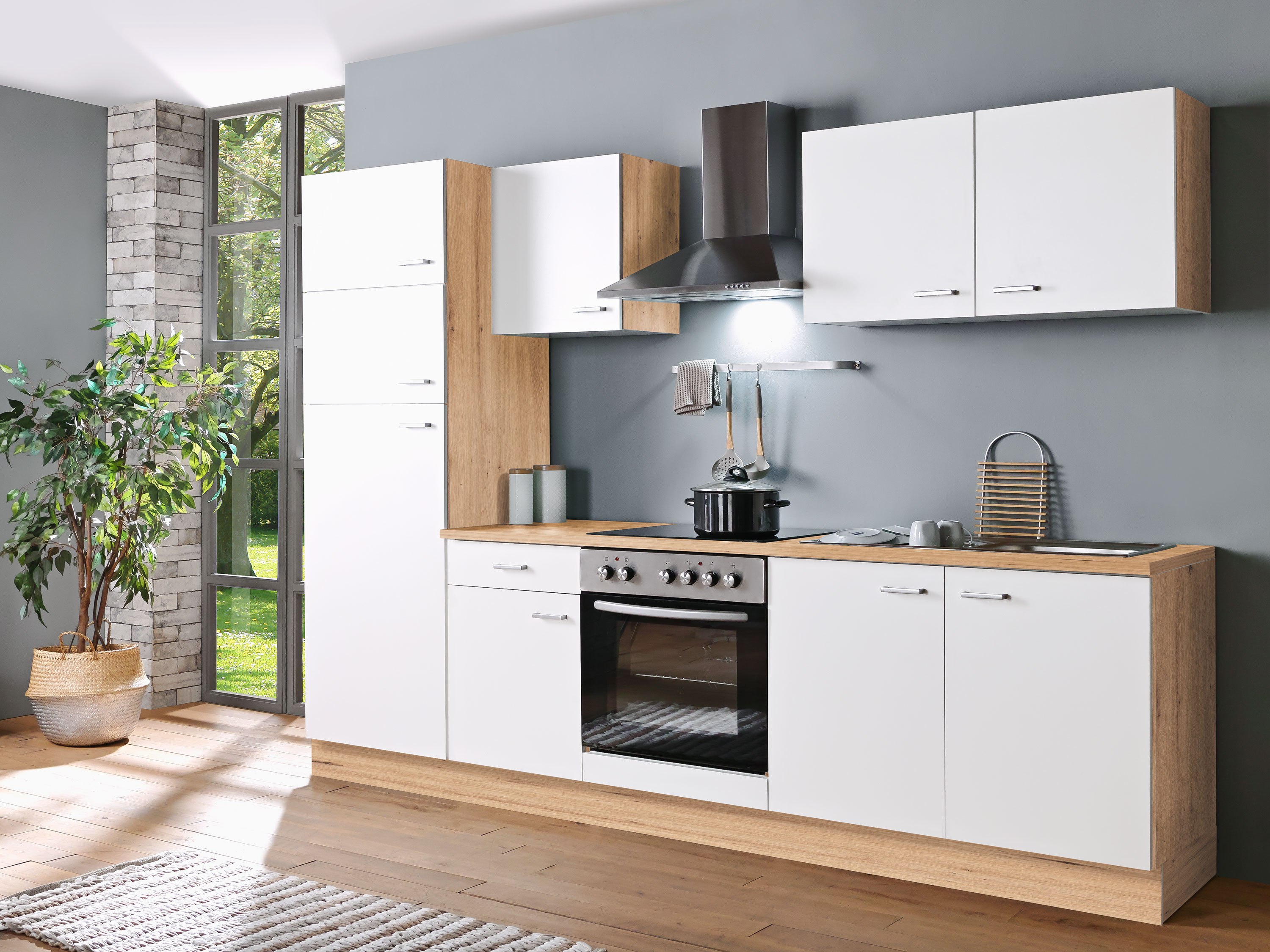 Menke Küchenblock Classic 1 (ohne Geschirrspüler, 270 cm, Artisan, Weiß, Frei Bordstein)““ | Einbauherd-Set, Dunstabzugshaube, optional mit Geschirrspüler Türen: 9 Türen Schublade: 1 270 cm, ohne Geschirrspüler Einbau-Kühlgefrierkombination Gk225.4A+Ebn Technische Daten: Geräteart: Einbau-Kühlgefrierkombination Kategorie des Haushaltskühlgerätemodells: 7 – Kühl-Gefriergerät Klimaklasse: ST (Umgebungstemperatur 16-38 °C) Energieeffizienzklasse A (höchste Effizienz) bis G (geringste Effizienz) nach neuer EU Norm: F Jährlicher Energieverbrauch: 219 kWh/Jahr Nutzinhalt Gesamt: 205 Liter Nutzinhalt Kühlen: 169 Liter Nutzinhalt Gefrieren: 36 Liter Sterne Kennzeichnung: 4 Sterne Gefriervermögen in 24 Stunden: 2,00 Kg Max. Lagerzeit bei Störungen: 18,00 Stunden Geräuschemission: 39 dB(A) re 1 pW Luftschallemissionsklasse: C Kühlmittel: R600a Kühlmittelmenge: 49 Gramm Angabe zum Gerät: Einbau Ausstattung: Regelbares Thermostat: ja Kompressor: 1 Wechselbarer Türanschlag: ja Schleppscharniere: ja Abtauverfahren Kühlen: automatisch Abtauverfahren Gefrieren: manuell Beleuchtung im Kühlraum: LED Glasablagen Kühlraum: 3 Gemüseschublade mit bruchsicherer Glasabdeckung: 1 Türablagen: 4 Eierablagen: 2 Ablage im Gefrierteil: 1 Drahtablage Einbauherd-Set Bic3-I GK Ix-2 Technische Daten: Geräteart: Einbauherdset Bedienpanel: Edelstahlblende Energieeffizienzklasse A+++ (höchste Effizienz) bis D (geringste Effizienz): A Energieeffizienzindex: 94,9 Energieverbrauch (konventionell): 0,76 kW/h Anzahl Wärmequellen pro Garraum: 1 (Elektro) Nutzbares Volumen des Garraums: 59 Liter Größe des Gerätes mittel: 35 l Restwärmeanzeige: ja Funktionen Backofen: Oberhitze, Unterhitze, Ober- und Unterhitze Geräuschemission: Material Kochfeld: Glaskeramik Anzahl Kochfelder: 4 Durchmesser Kochfeld vorne links: 18,00 cm Durchmesser Kochfeld hinten links: 14,00 cm Durchmesser Kochfeld hinten rechts: 18,00 cm Durchmesser Kochfeld vorne rechts: 14,00 cm Leistung Kochfeld vorne links und hinten rechts: 1800 Watt Leistung Kochfeld orne rechts und hinten links: 1200 Watt Maximale Leistung: 8350 Watt Spannung: 220-240 Volt Frequenz: 50 Hz Ausstattung: Backofentür: schwarzes Glas Backofentür Glasschichten: 2 Vollglasinnentüre: ja Gehäusekühlung: ja Griff und Knöpfe: Aluminium Dunstabzugshaube 6091H Technische Daten: Geräteart: Dunstabzugshaube Material: Edelstahl Einbaubreite: 60 cm Wandmontage: ja Drucktasten: 5 Stück Umluftbetrieb: ja Abluftbetrieb: ja Jährlicher Energieverbrauch (AEChood): 27,70 kWh/Jahr Energieeffizienzklasse A+++ (höchste Effizienz) bis D (geringste Effizienz): B Fluiddynamische Effizienz (FDEhood): 13,60 Fluiddynamische Effizienzklasse: D Beleuchtungseffizienz (LEhood): 34,50 lux/Watt Beleuchtungseffizienzklasse: A Fettabscheidegrad: 70,80 Klasse für den Fettabscheidegrad: D Luftstrom bei minimaler Geschwindigkeit: 222 m³/h Luftstrom bei maximaler Geschwindigkeit: 348 m³/h A-bewertete Luftschallemission bei minimaler Geschwindigkeit: 57 dB/A A-bewertete Luftschallemission bei maximaler Geschwindigkeit: 64 dB/A Leistungsaufnahme im Aus-Zustand (Po): 0,00 Watt Leistungsaufnahme im Bereitschaftszustand (Ps): 0,00 Watt Leistungsaufnahme des Lichtsystems (Wl): 2,00 Watt Anschlusswert: 67,00 Watt Beleuchtungssystem: LED Leistungsaufnahme je Beleuchtungseinheit: 1 x 2,00 Watt Spannung: 220-240 Volt Frequenz: 50 Hz Ausstattung: Fettfilter Menge: 2 x Mf01 Fettfilter Material: Aluminium Fettfilter spülmaschinenfest: ja Teleskopkamin ausziehbar: von bis 40,00-78,00 cm Gesamthöhe durch Teleskopkamin: 96,00 cm Benötigte Menge Kohlefilter mit Modelbezeichnung: 2 x Cf130 Mitgeliefertes Zubehör: Rückschlagklappe